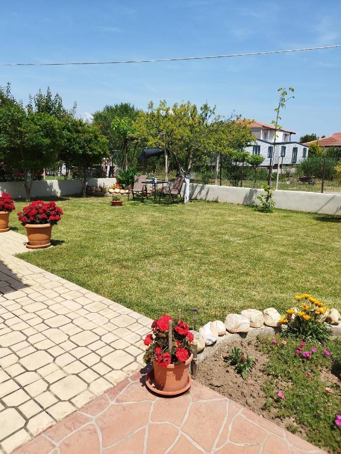 Villa Katerina Nea Kallikrateia Екстериор снимка